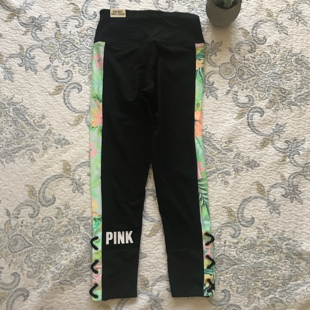 NWT PINK VS High Waisted Tropical tough capris S